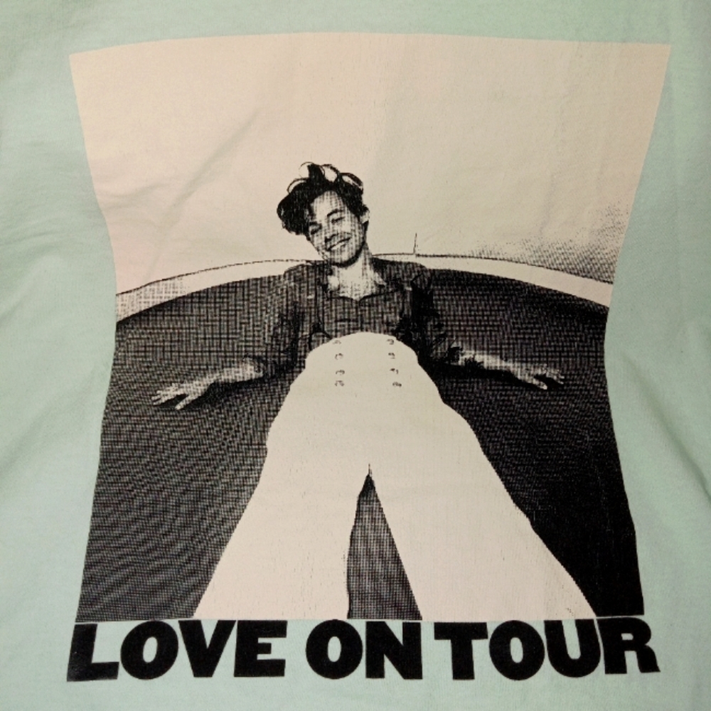 Harry Styles M Cream T-shirt